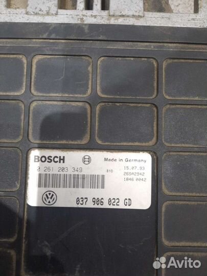 Блок управления двигателем vw b3 2E
