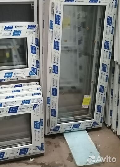 Окна пластиковые 700х500 мм