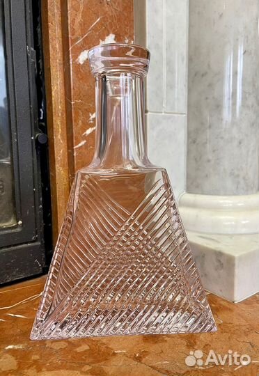 Графин хрустальный