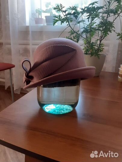 Шляпа фетровая женская