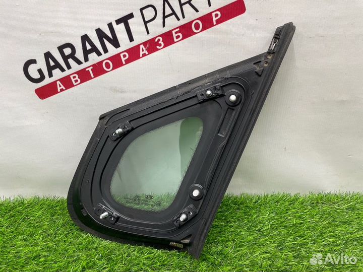 Форточка кузова задняя левая Kia Optima JF 2.0