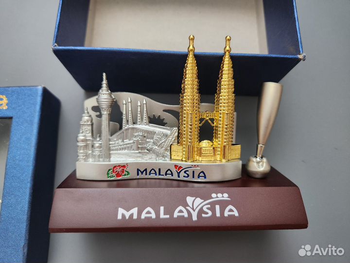 Подставка для ручек, сувенир из Малайзии