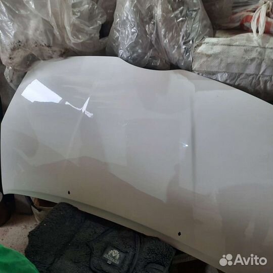 Капот для тайота каролла версо01-09г