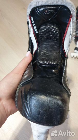 Хоккейные коньки bauer vapor x700