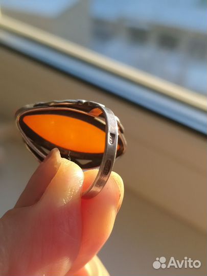 Серебряное кольцо с янтарем СССР
