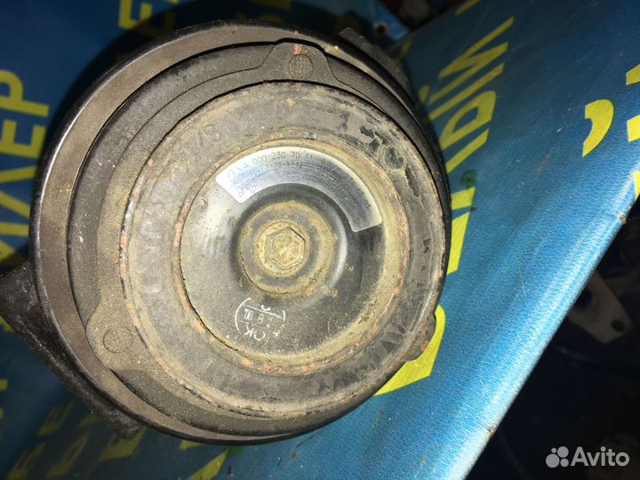 Компрессор кондиционера Mercedes W210