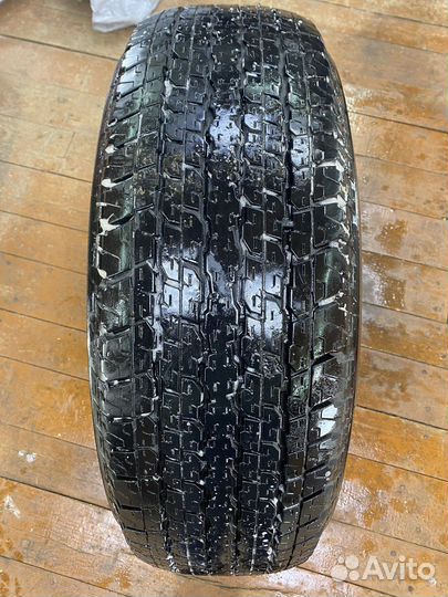 Bridgestone Dueler H/T 265/70 R16