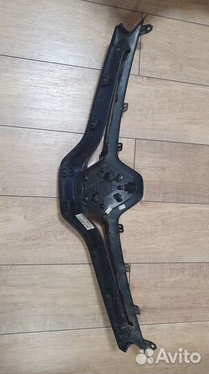 Решетка радиатора Renault Fluence 623108841R