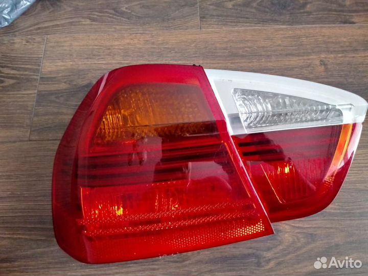 Фонари задние