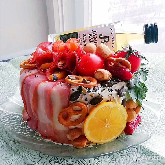 Несладкие торты и капкейки