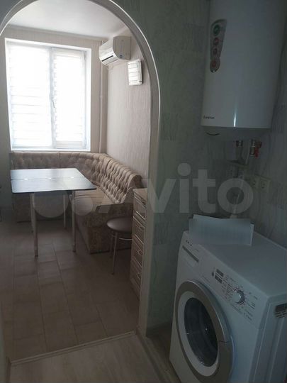 2-к. квартира, 50 м², 3/9 эт.
