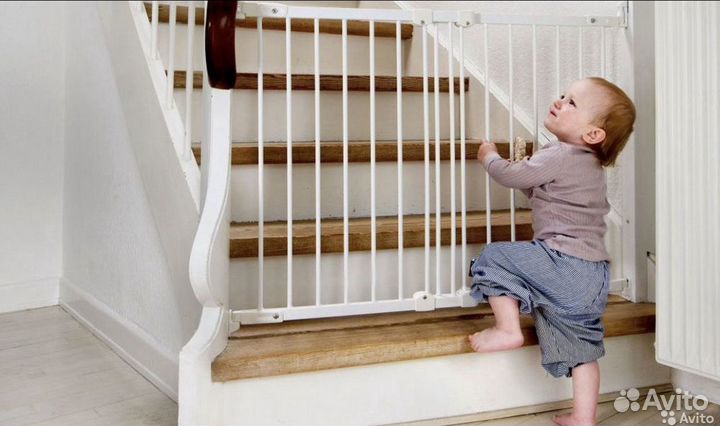 Ворота (перегородка) для ребенка или дом.животных