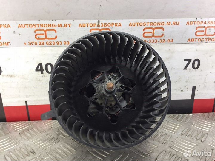 Моторчик печки Volkswagen Jetta 5 2006 1K2819015C