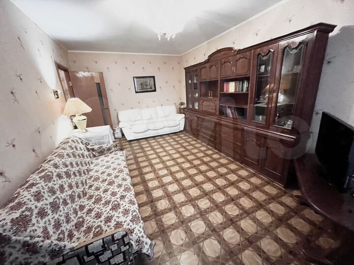 1-к. квартира, 37 м², 1/9 эт.