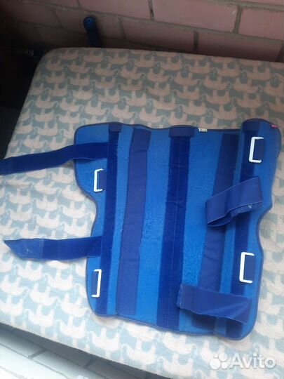 Коленный ортез medi