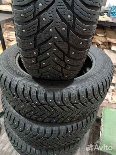 Nokian Tyres Hakkapeliitta 10p SUV 225/55 R18