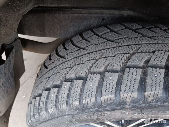 Kumho I'Zen RV Stud KC16 265/65 R17