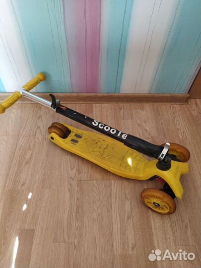 Самокат детский трехколесный