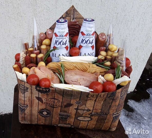 Мужской букет из колбасы