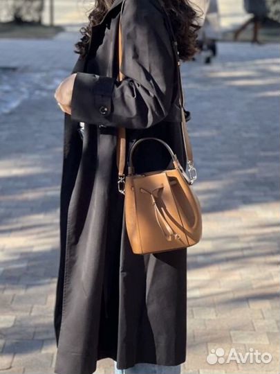 Плащ тренч mango