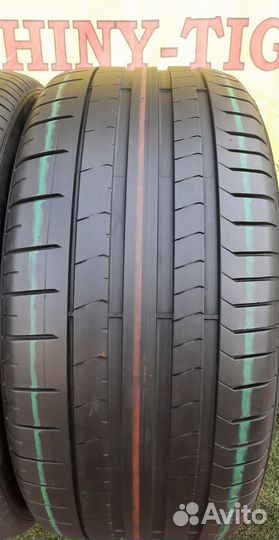 Pirelli P Zero PZ4 285/40 R21 109Y