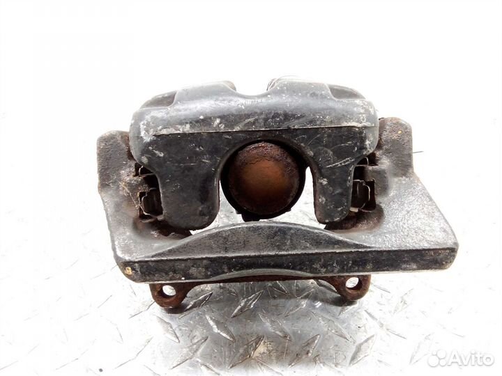 Суппорт задний правый Audi A8 D3