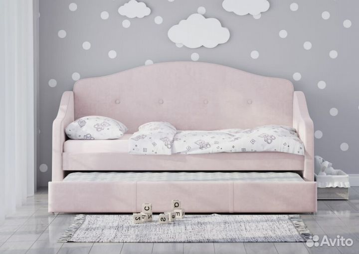 Кровать - диван для девочки