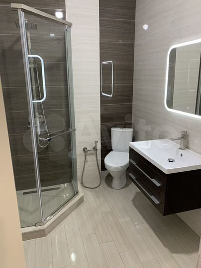 1-к. квартира, 64 м², 6/10 эт.