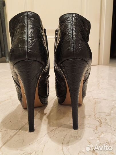 Prada ботильоны