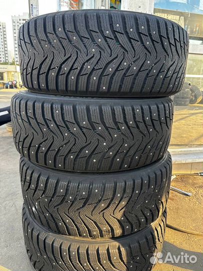 Kumho WinterCraft SUV Ice WS31 265/50 R20 111T