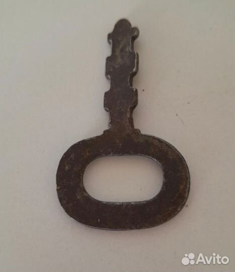 Ключ старинный