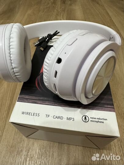 Беспроводные наушники