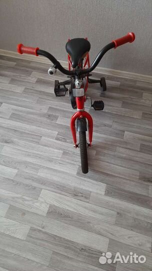 Детский трехколесный велосипед