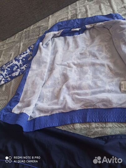 Спортивный костюм женский