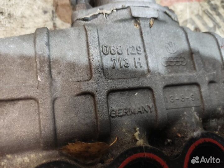 Коллектор впускной Volkswagen Passat B3 1.6D