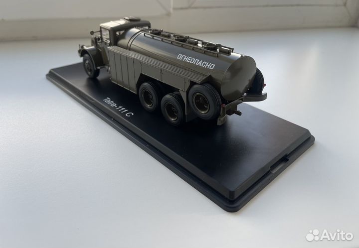 Масштабная модель tatra-111c от 