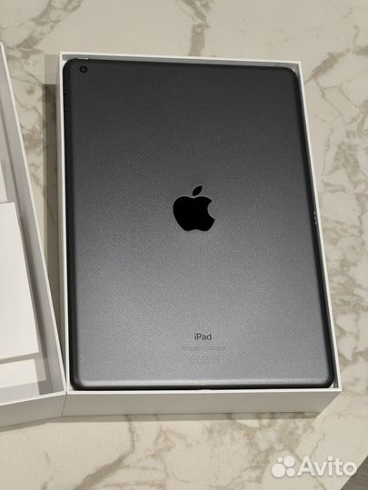 iPad 8 поколения 32gb 10.2