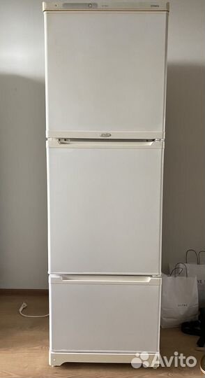 Холодильник stinol
