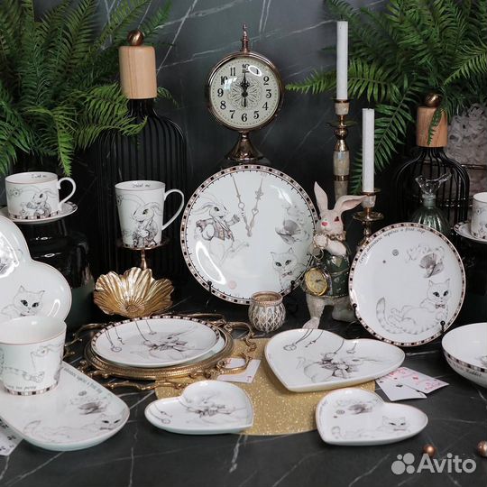 Pacпpoдaжa Посуды Алиса в стране чудес фарфор