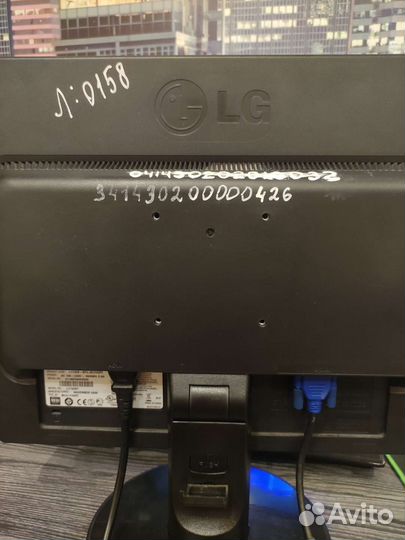 Монитор LGE L1742 ST