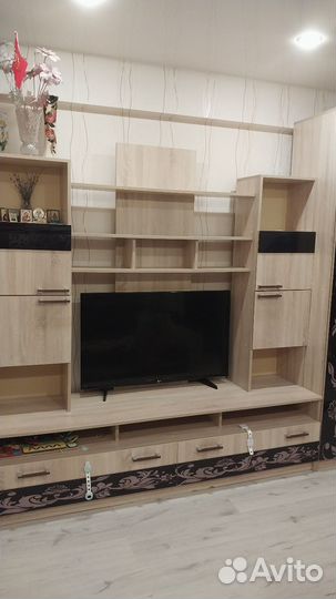 Стенка в гостиную