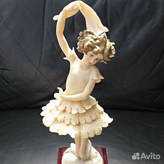 Балерина.Capodimonte.armani.Девочка.Статуэтка