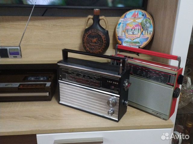 Радиоприемники СССР с fm магнитофон электроника объявление продам