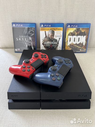 Sony playstation 4 + игры doom, skyrim, ведьмак