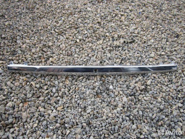 Накладка на багажник Toyota Premio ZZT240 1ZZ-FE