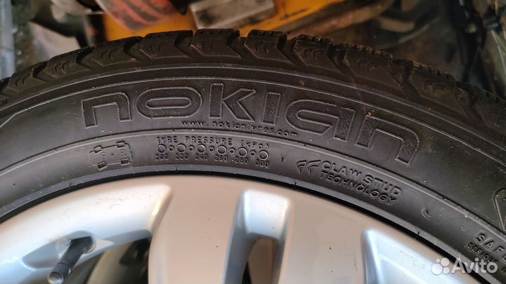 Nokian Tyres Hakkapeliitta 5 225/50 R17 98T