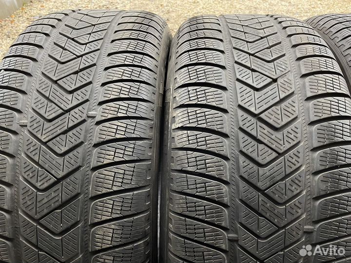 Pirelli Scorpion Winter 265/50 R20