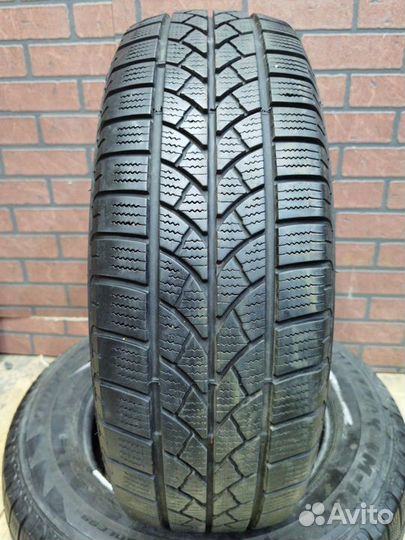 Bridgestone Blizzak LM-18C 215/65 R16C 106T