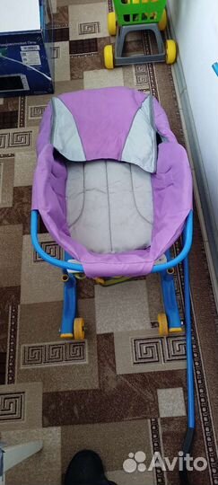 Санки с ручкой