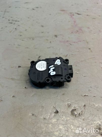 Заслонка печки Bmw 5 G30 2.0 2021